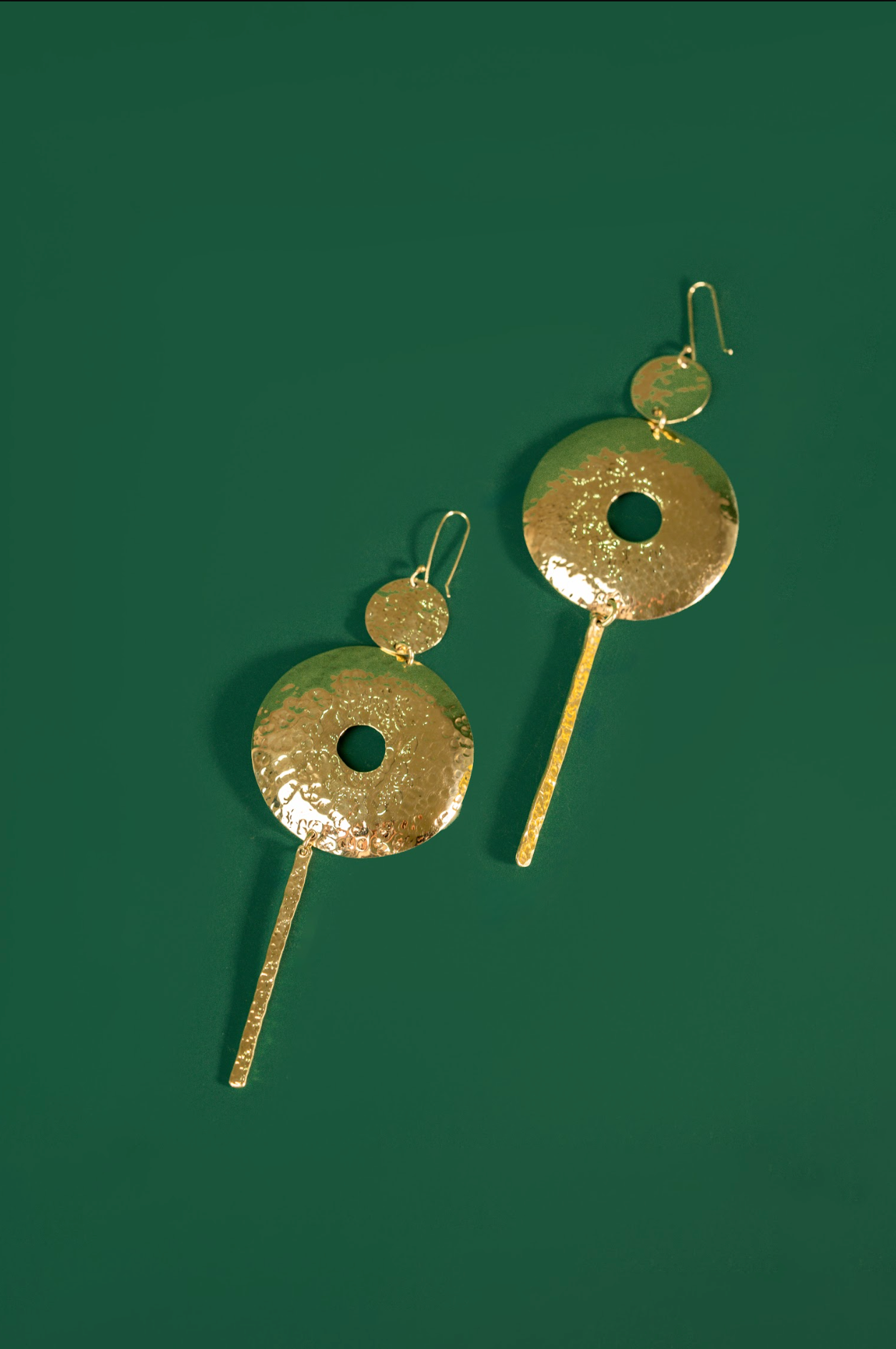 gold hoop earrings with a bar column pendant 
